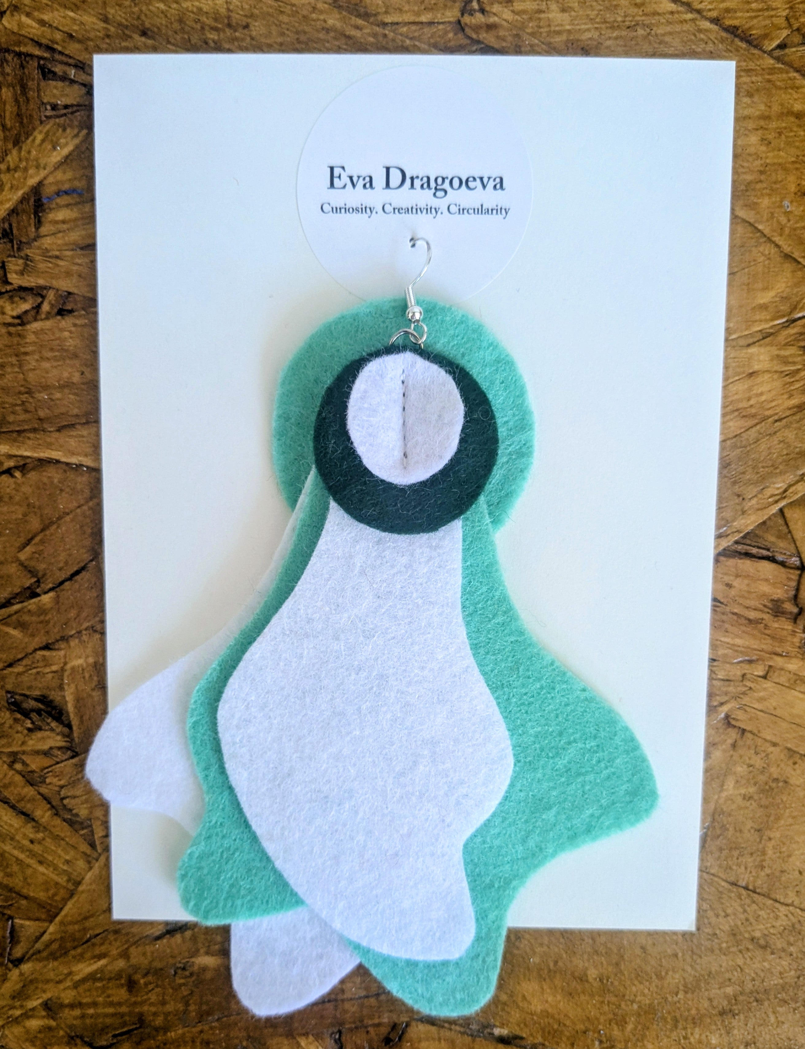 Single statement felt earrings in white, green and turquoise