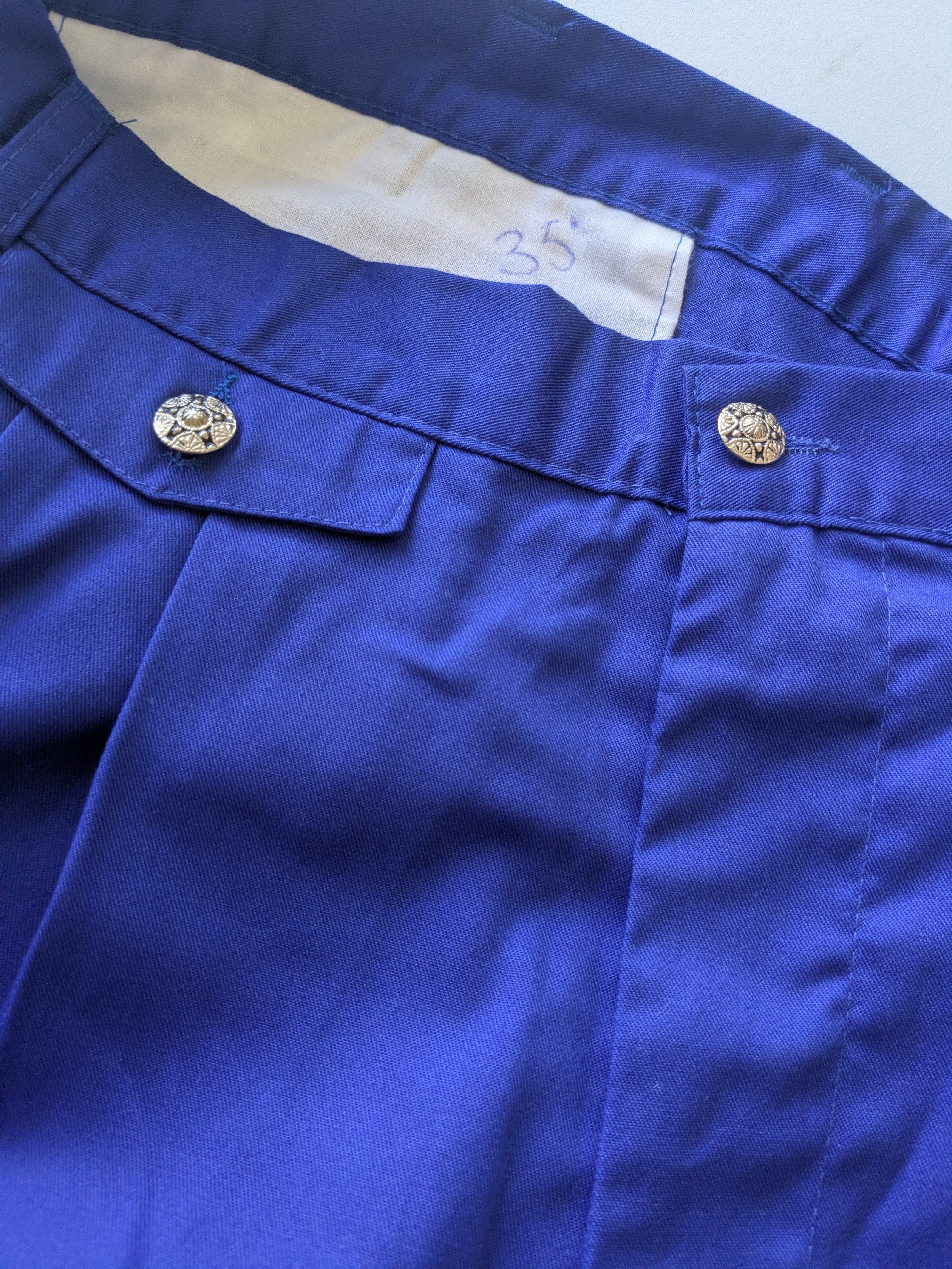Upcycled shorts with pockets and nautical details