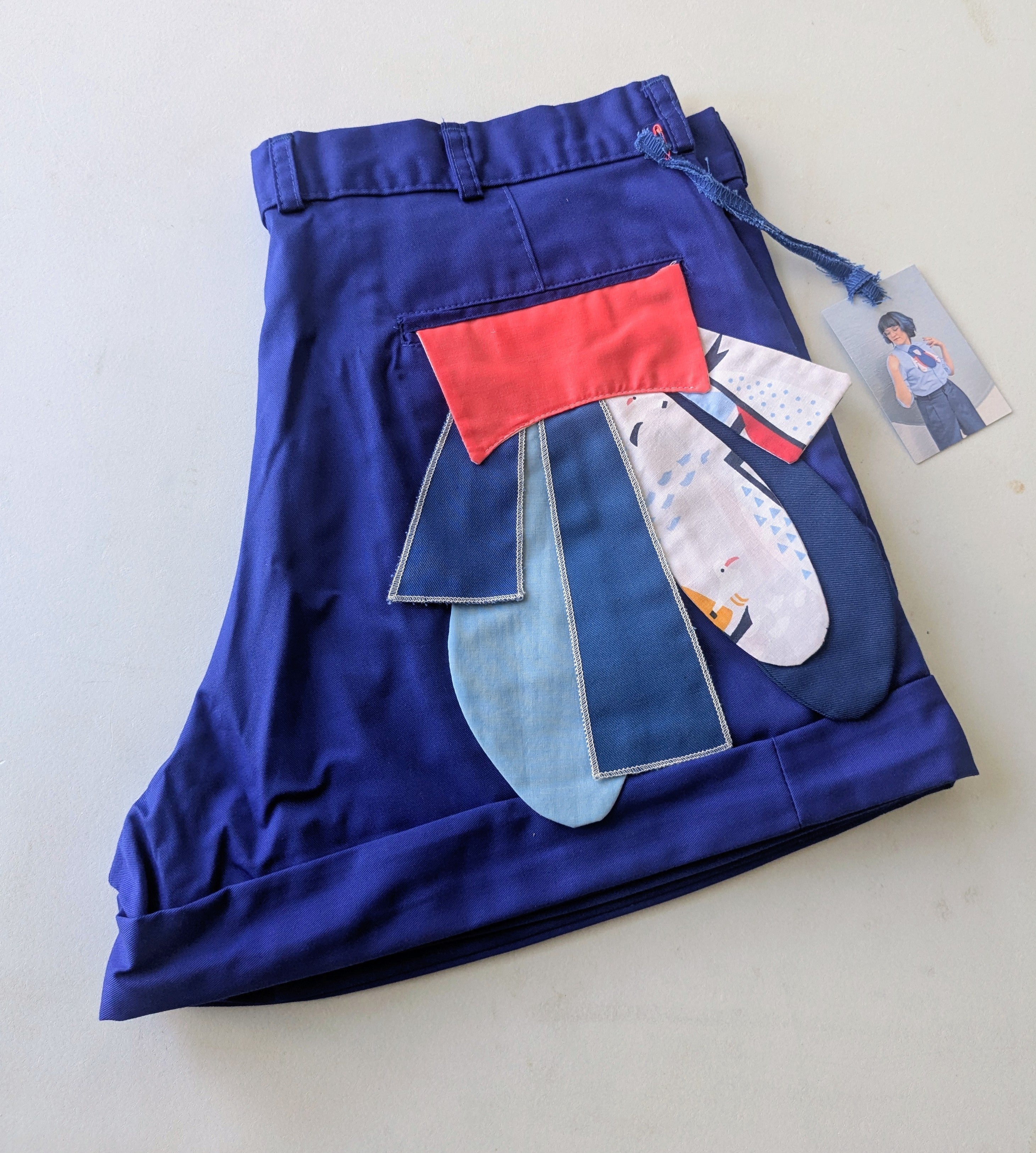 Upcycled shorts with pockets and nautical details
