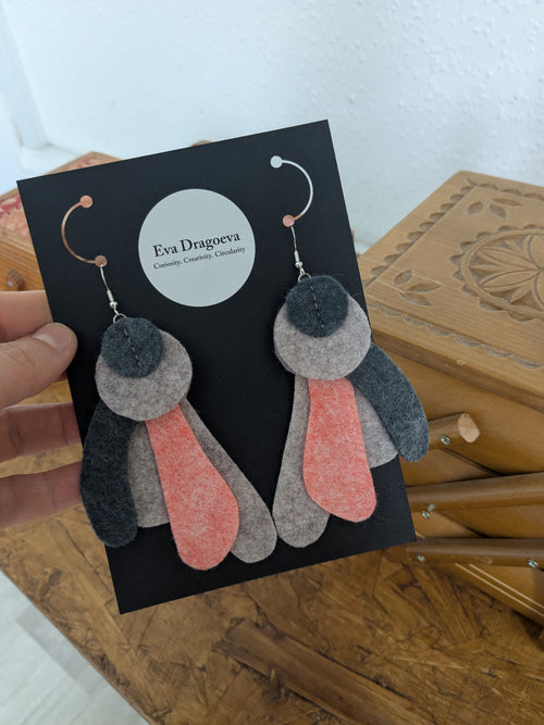Heathered felt earrings in pink and grey