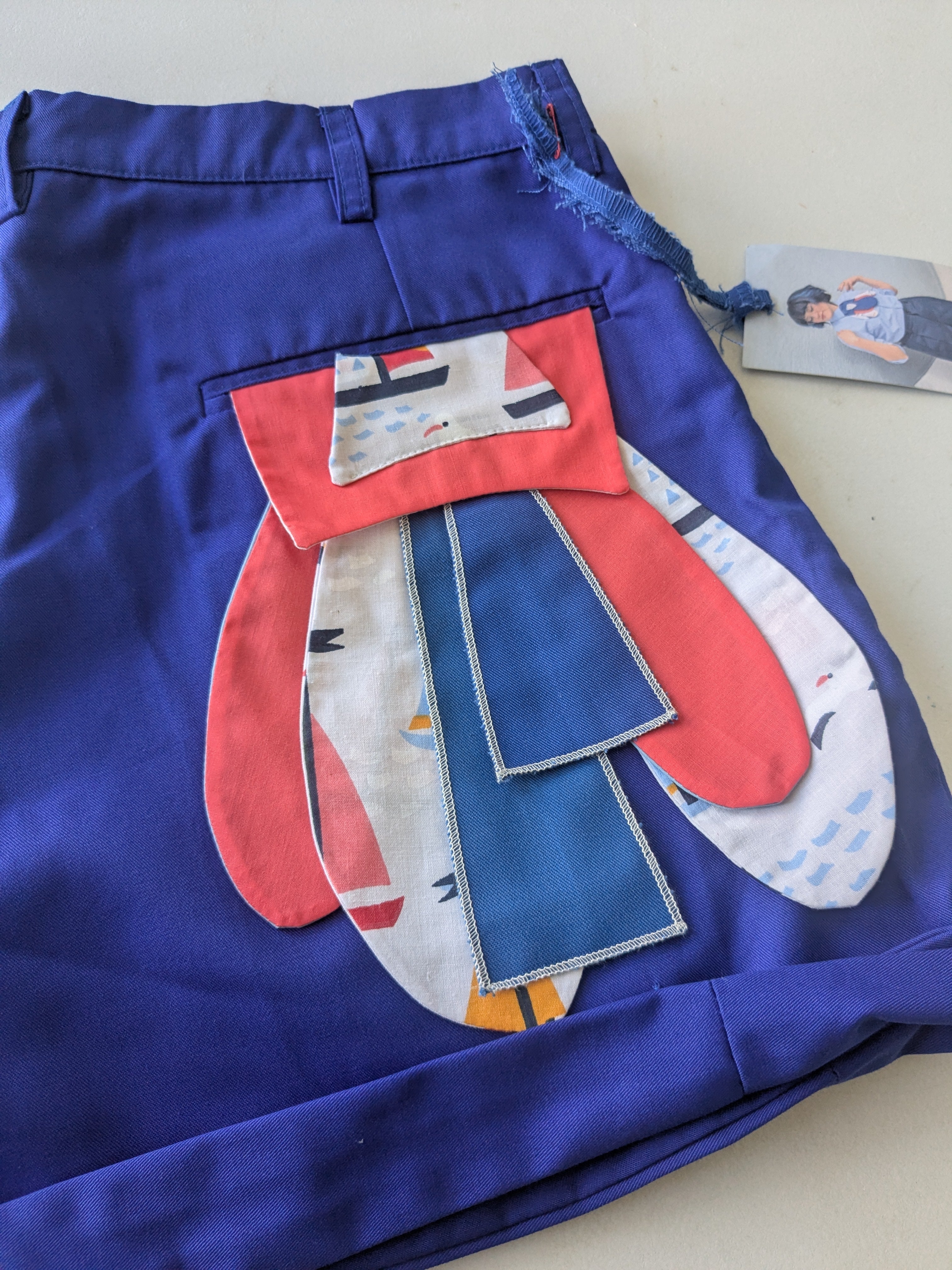 Upcycled shorts with pockets and nautical details