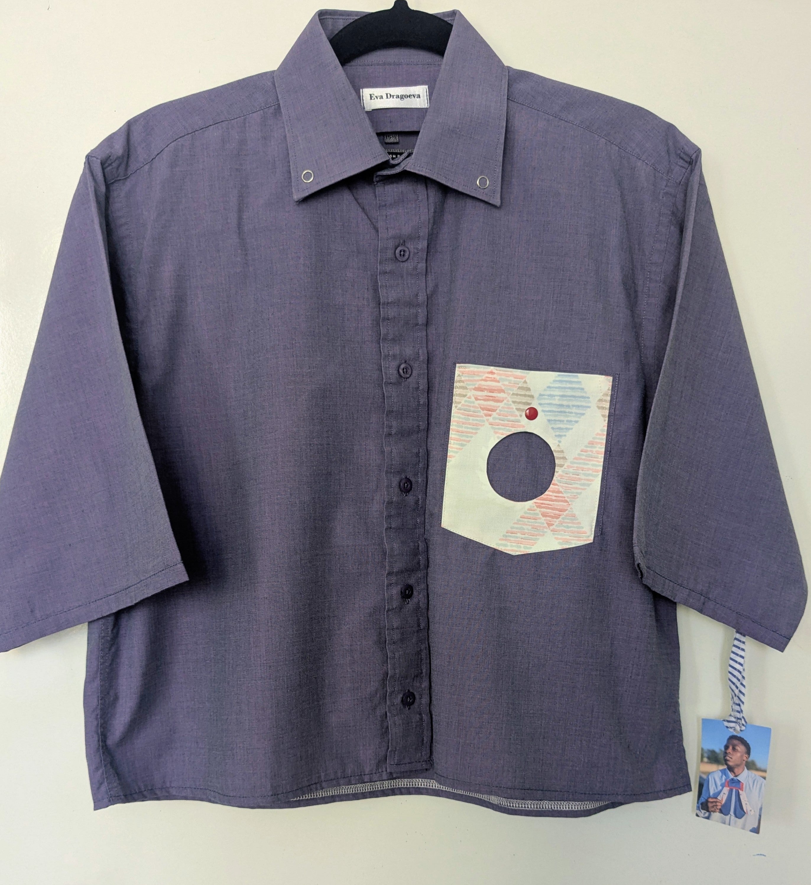 Upcycled boxy dark blue shirt with a cool geometric pocket